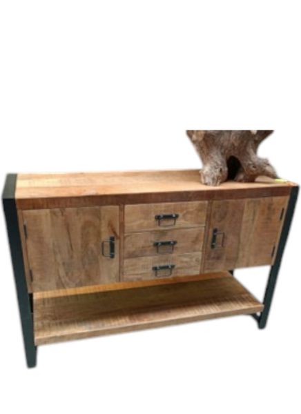 Picture of Dressoir 135x45x90 CM.